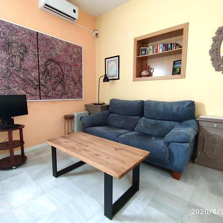 Apartment Alacas Sevilla ภายนอก รูปภาพ